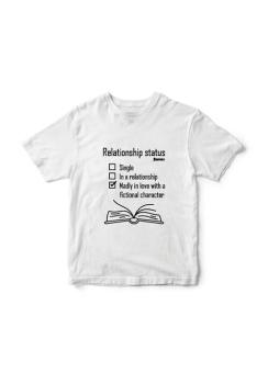 Tricou Relationship status - coperta