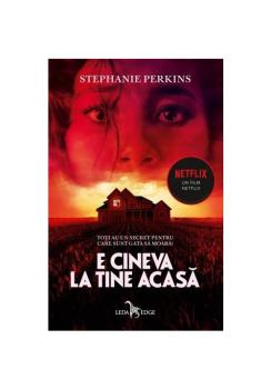 E cineva la tine acasa - coperta